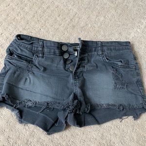 Billabong buttoned up denim shorts